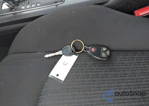 2010 Chevrolet Traverse Lt z USA, uszkodzony, nr VIN 1GNLVFED2AJ210115